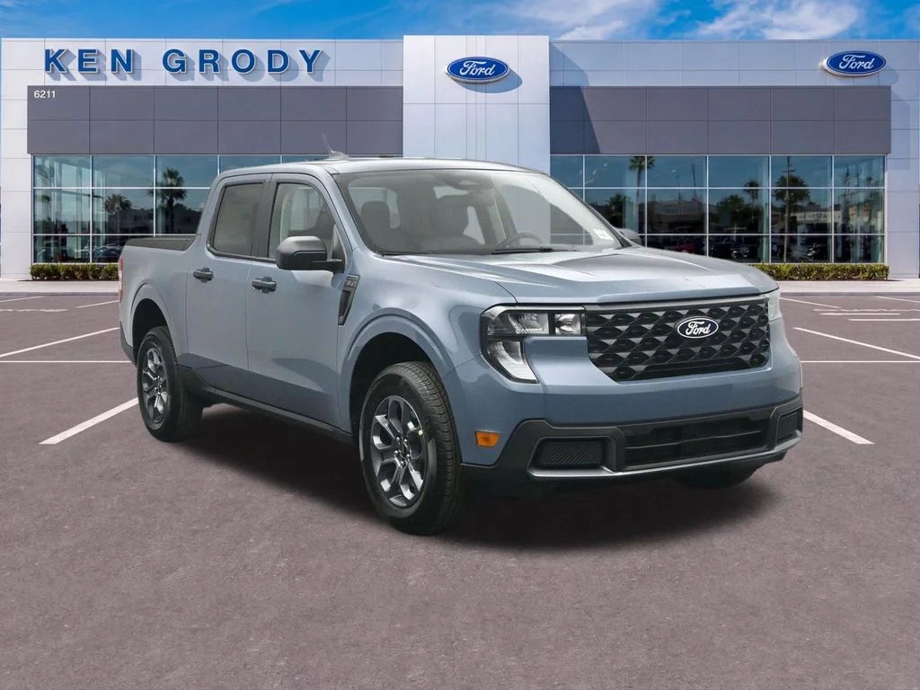 New 2026 Gray Ford XLT image 1