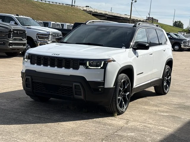New 2026 Bright White Clear-Coat Exterior Paint Jeep Overland image 13