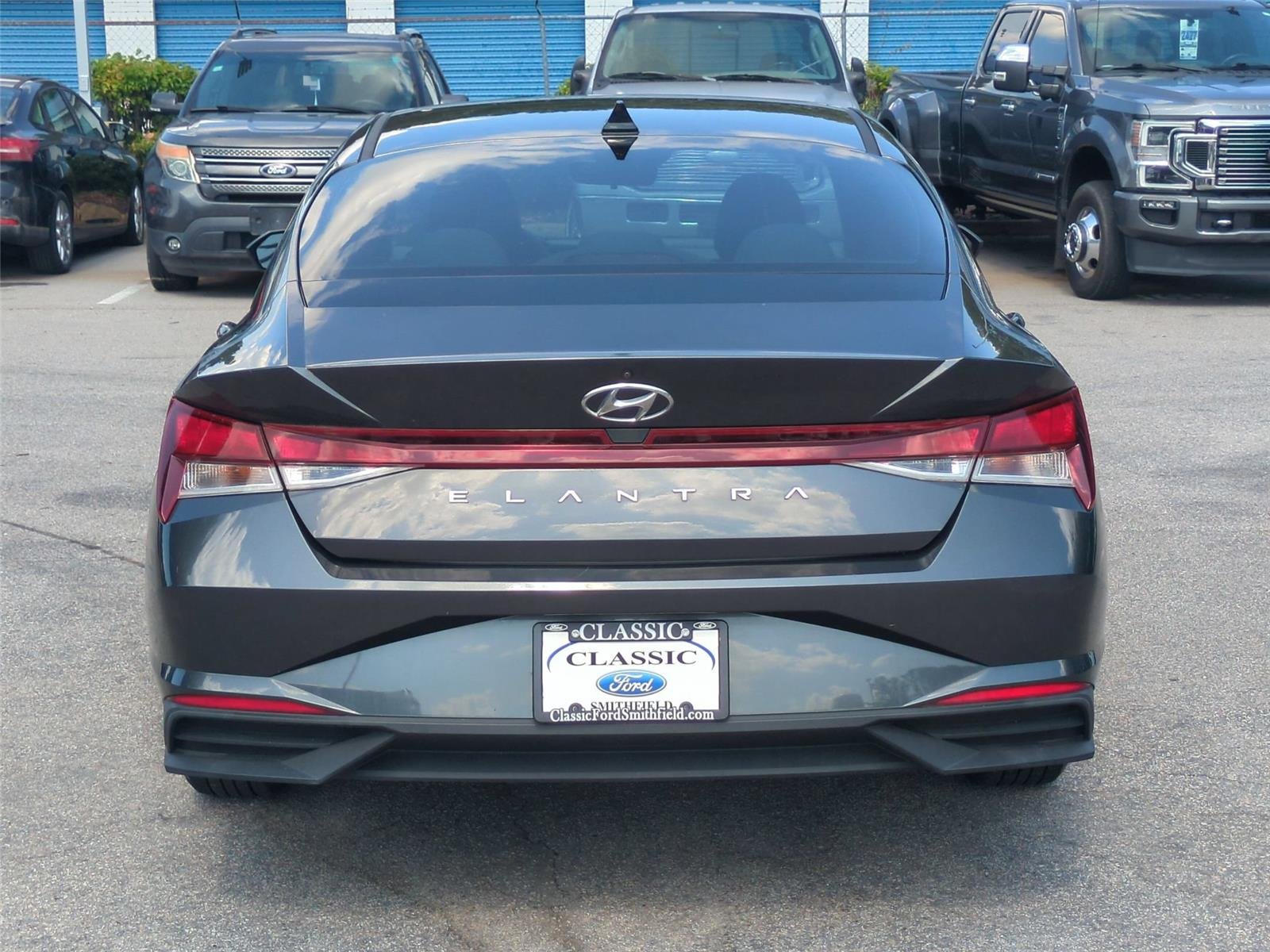 Used 2021 FLUID METAL HYUNDAI SE image 4