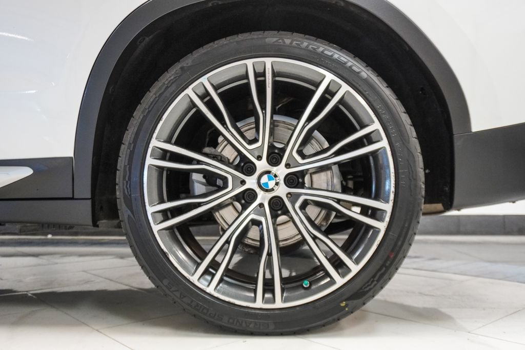 Used 2023 White BMW xDrive30i image 39