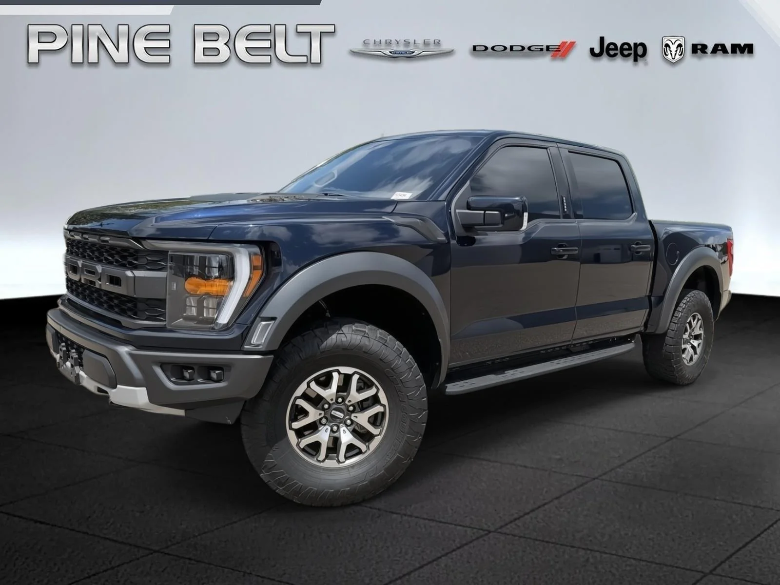 2022 Ford F-150 Raptor 4x4 SuperCrew 5-1/2 Box's photo
