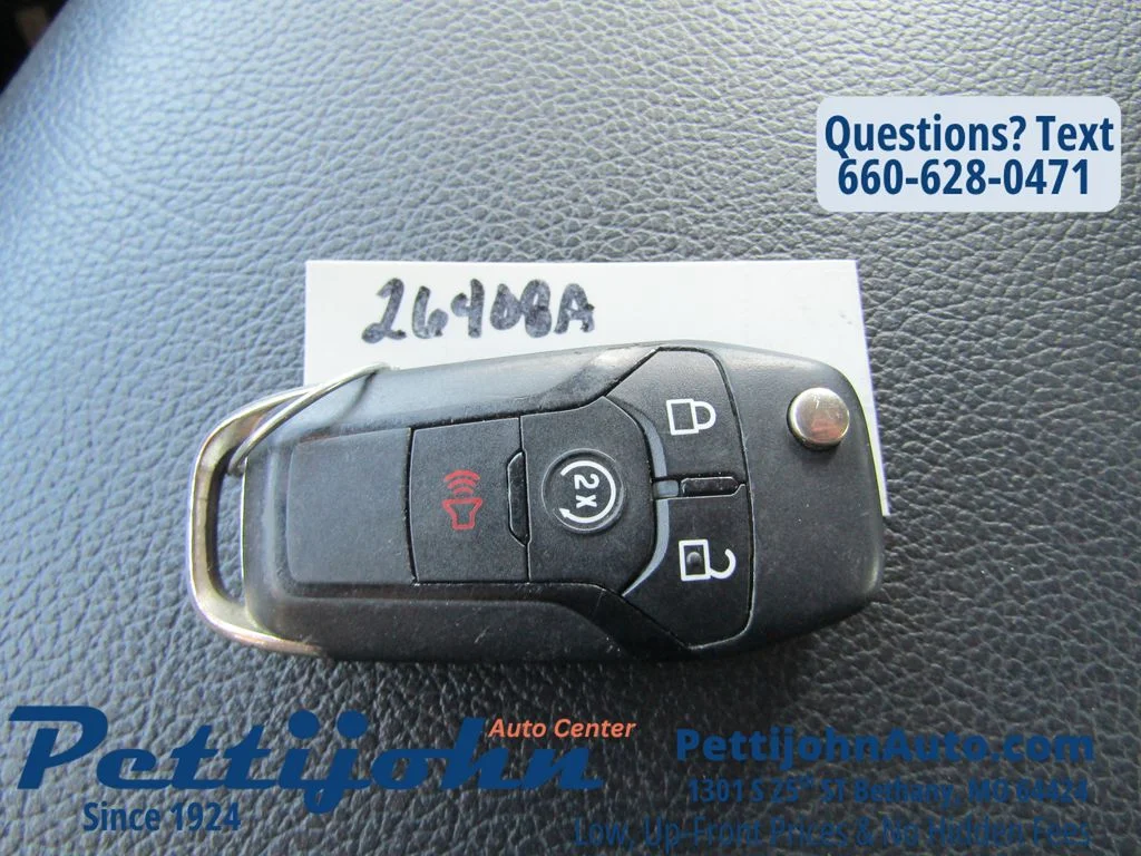 Used 2022 Black Metallic Ford XLT image 18