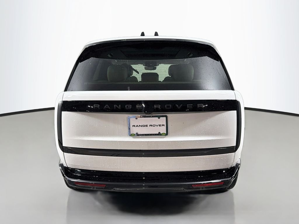 New 2026 Fuji White Land Rover SE image 6