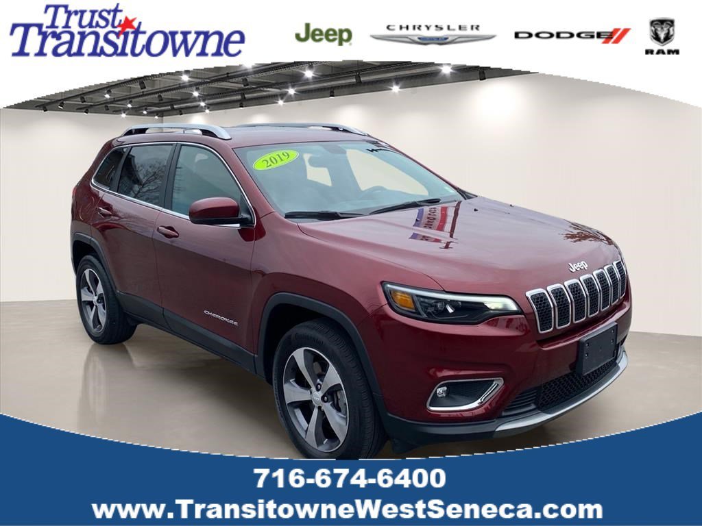 2019 Jeep Cherokee Limited 4X4's photo