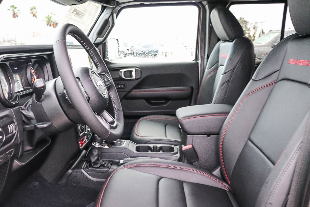 New 2026 Granite Crystal Metallic Clearcoat Jeep Rubicon X image 21