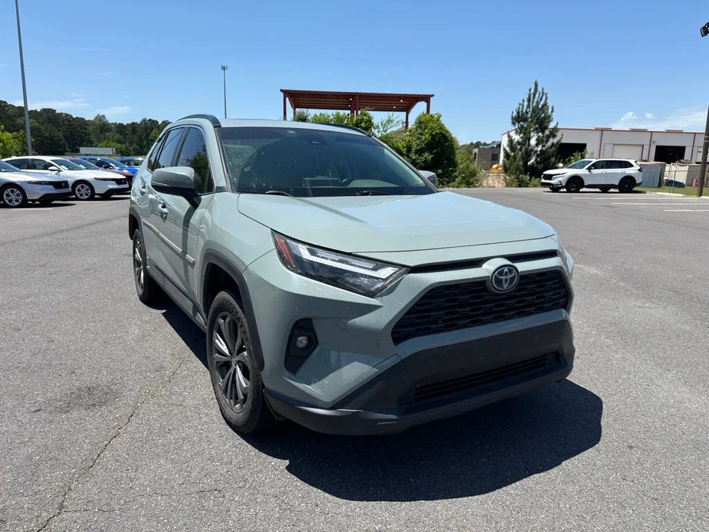 2022 Toyota RAV4 Hybrid XLE Premium AWD's photo