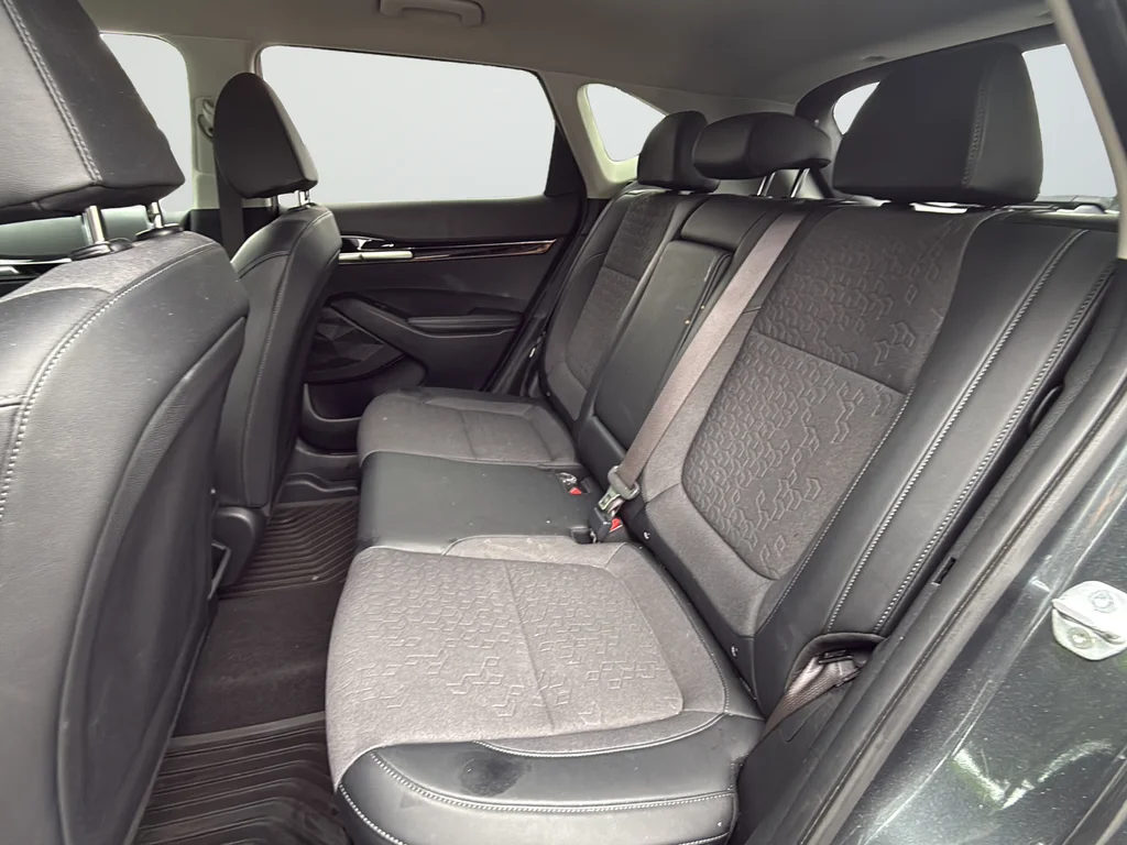 Used 2024 Gray Kia X-Line image 26