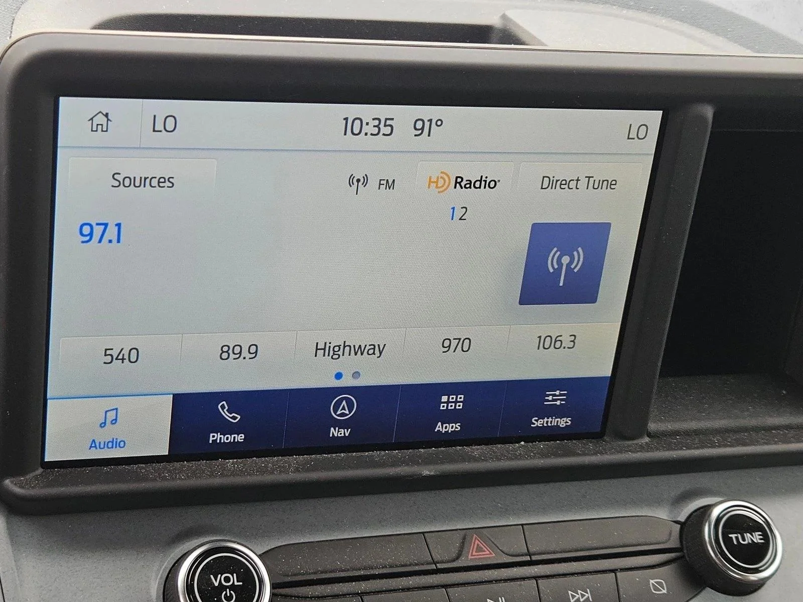 Used 2024 Azure Gray Metallic Tri-Coat Ford LARIAT image 14
