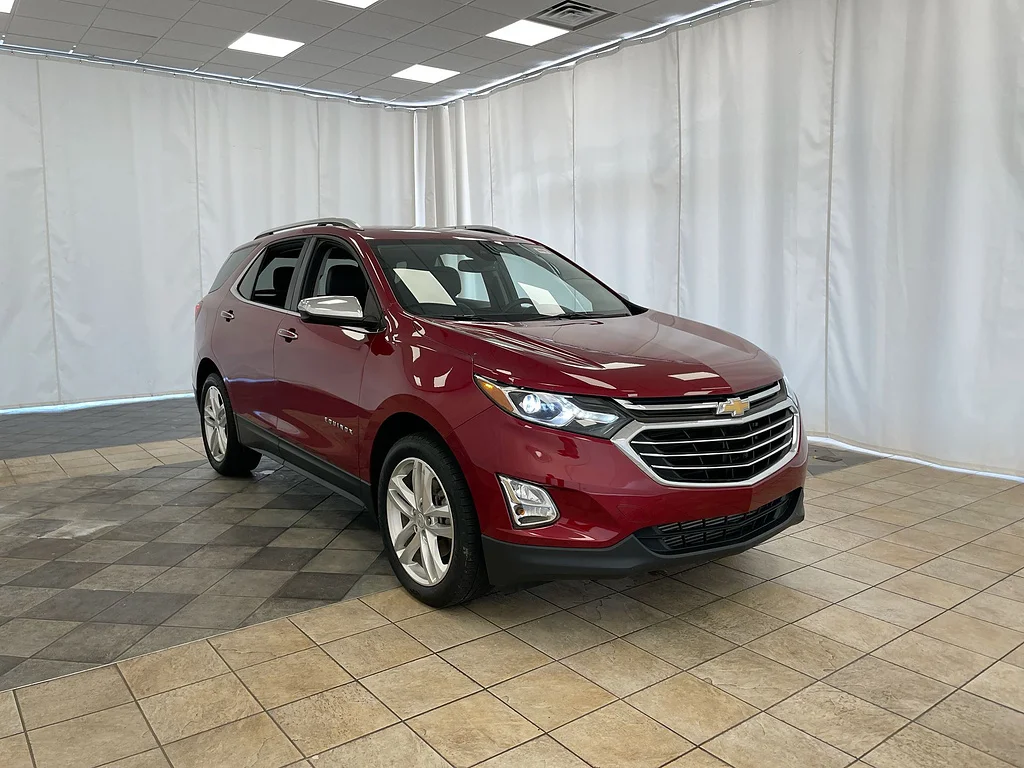 Used 2018 Cajun Red Tintcoat Chevrolet Premier image 34