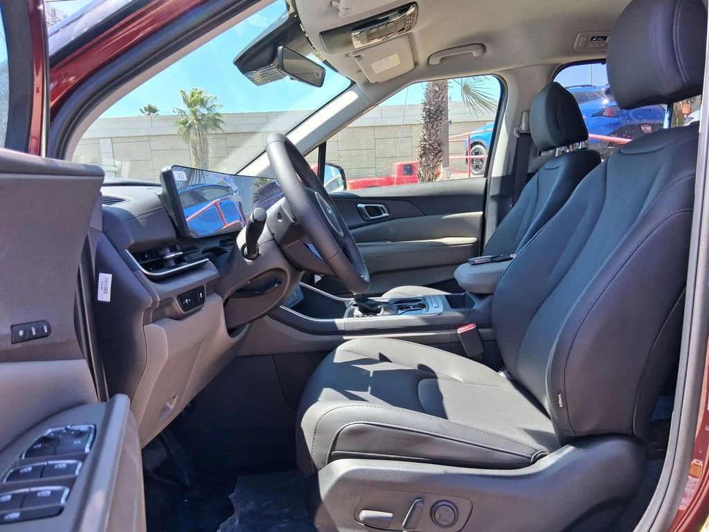 New 2026 Red Kia EX image 9