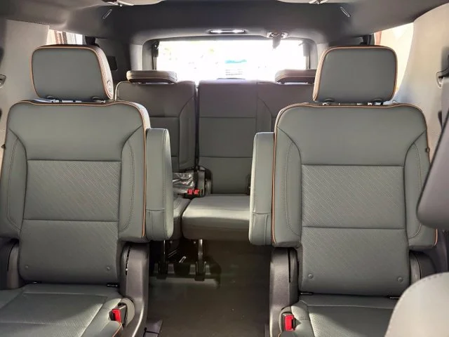 2026 GMC Yukon AT4 - Photo 18