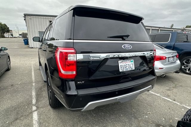 Used 2020 Black Ford XLT image 6