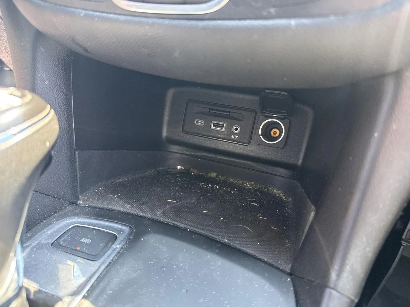 Used 2019 Iridescent Pearl Tricoat Chevrolet LT image 15
