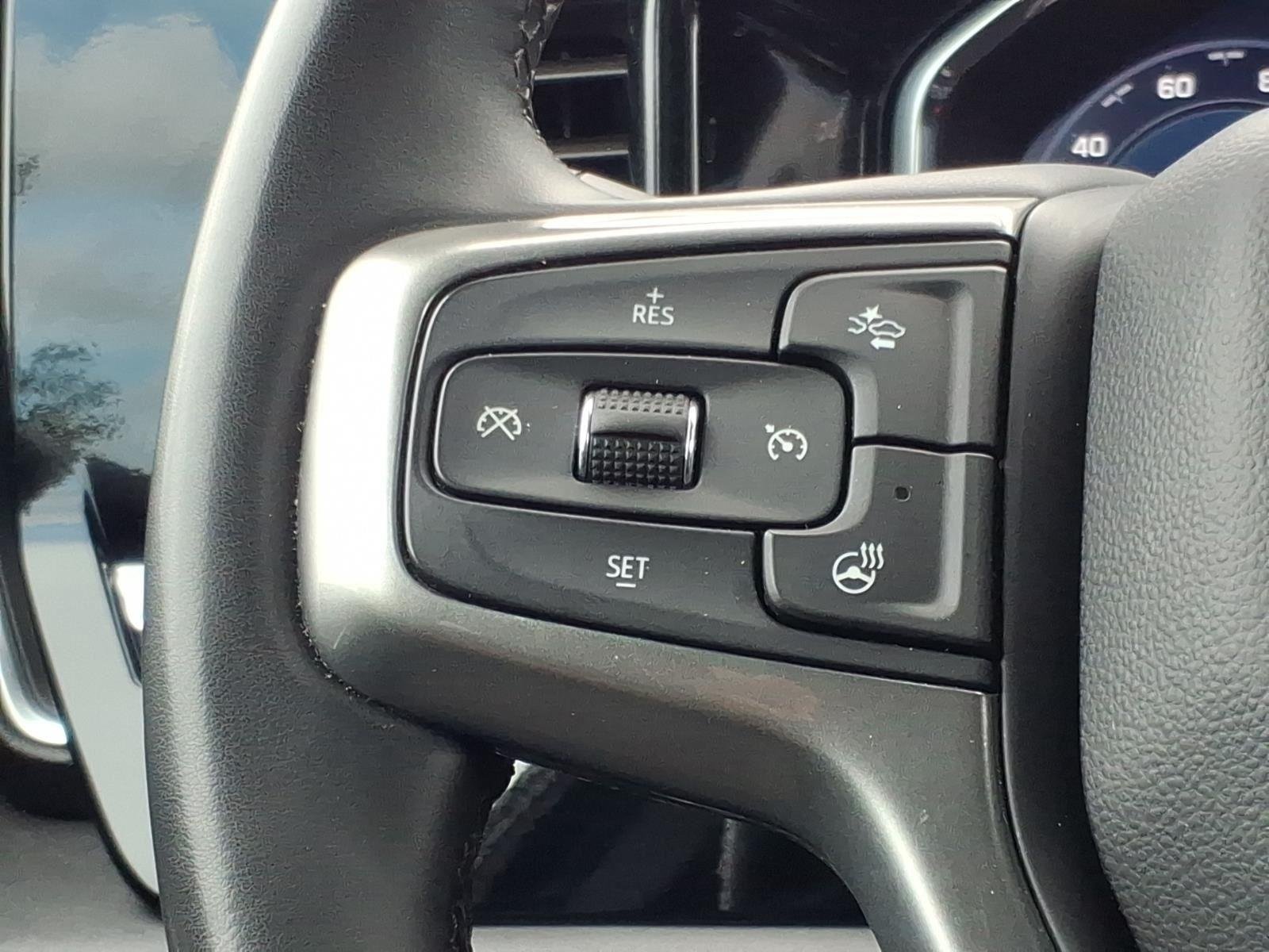 Used 2025 Sterling Gray Metallic Chevrolet LT image 28