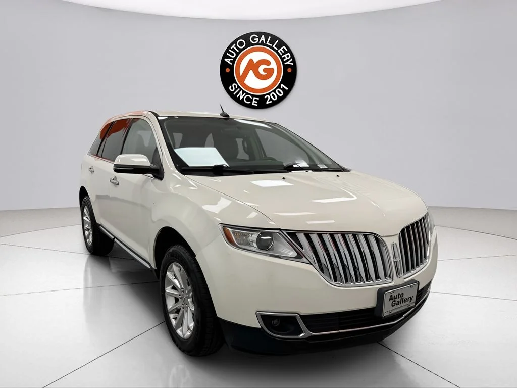 2012 Lincoln MKX Base