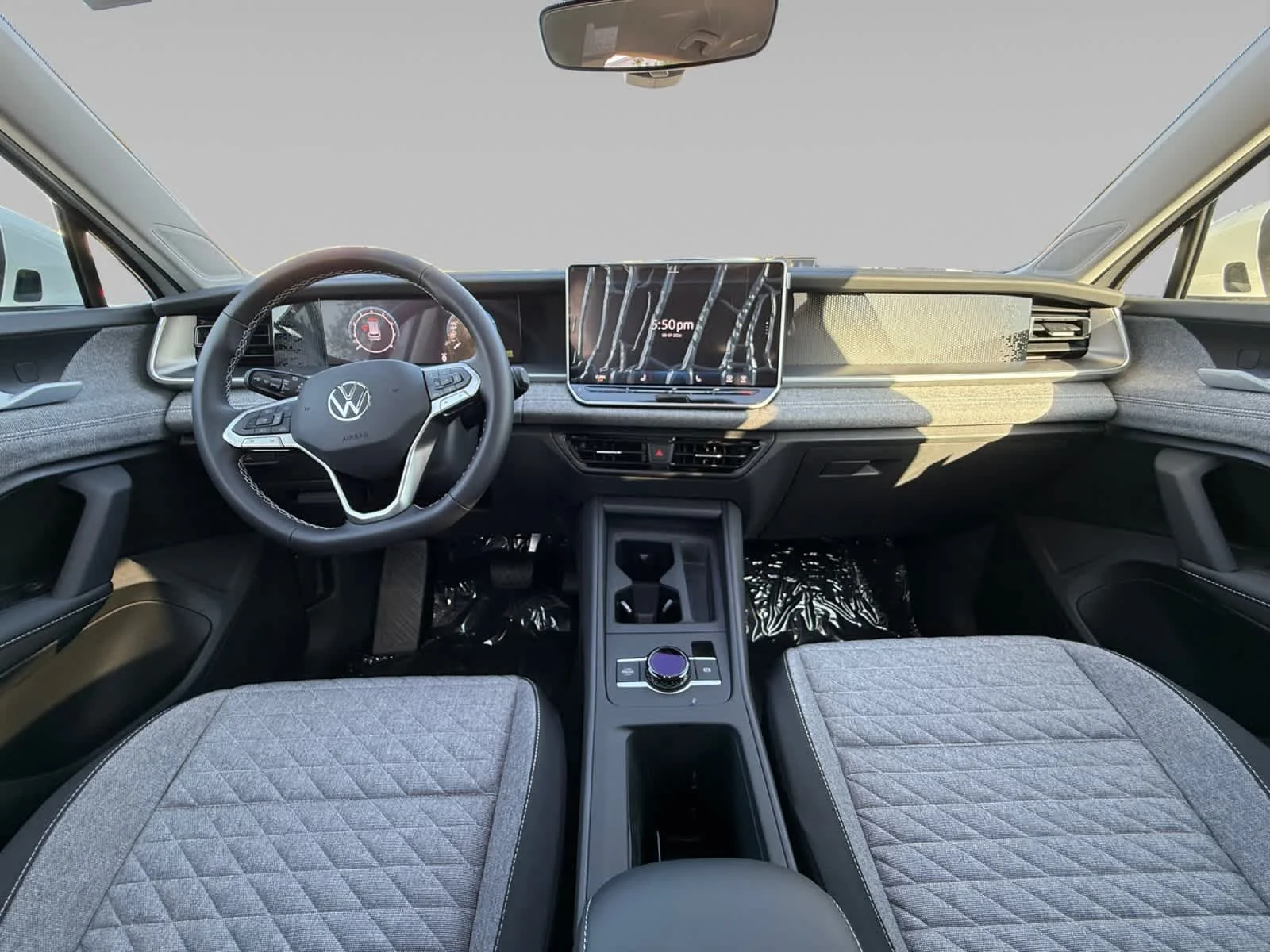 New 2026 PURE WHITE Volkswagen S image 21