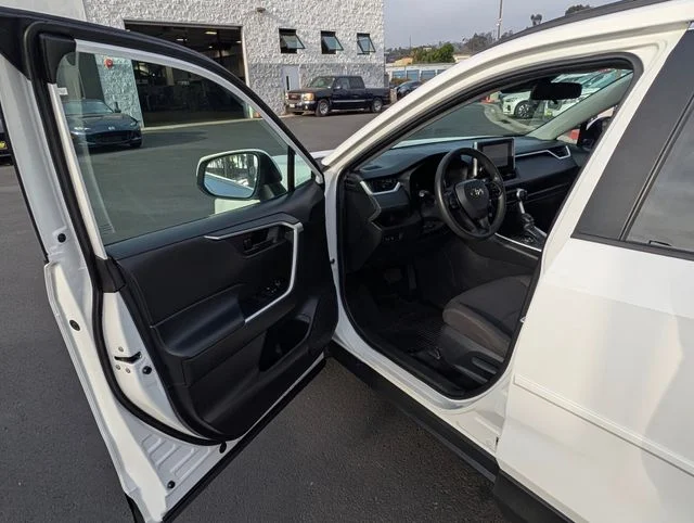 Used 2024 White Toyota LE image 32
