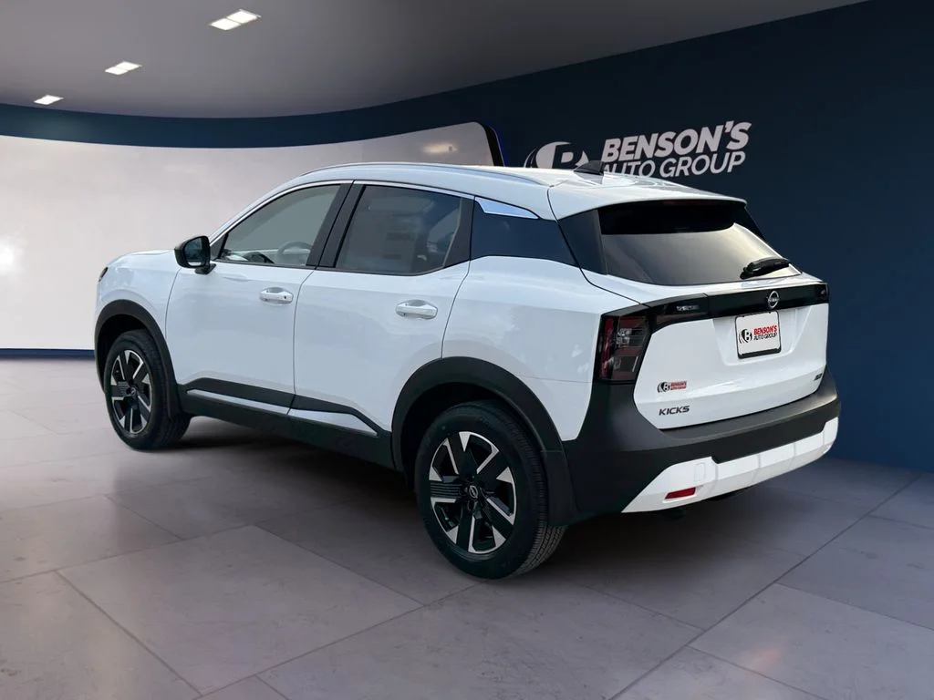 New 2027 White Nissan SV image 3