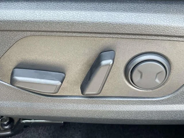 New 2026 Gray Kia EX image 25