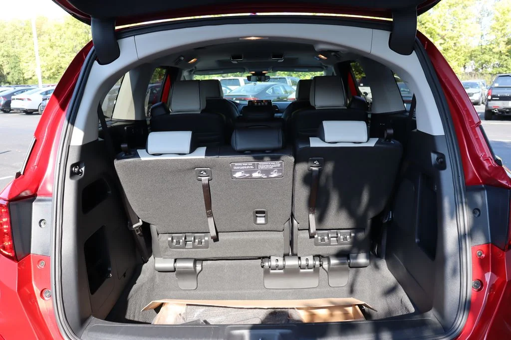 2026 Honda Odyssey Elite - Photo 12