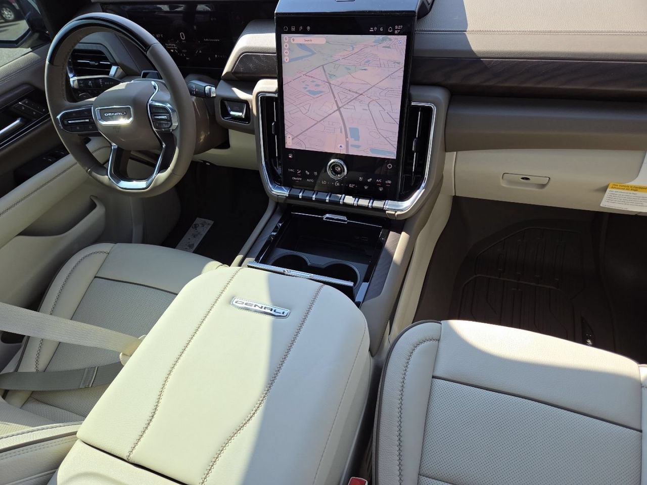 2026 GMC Yukon XL Denali - Photo 32