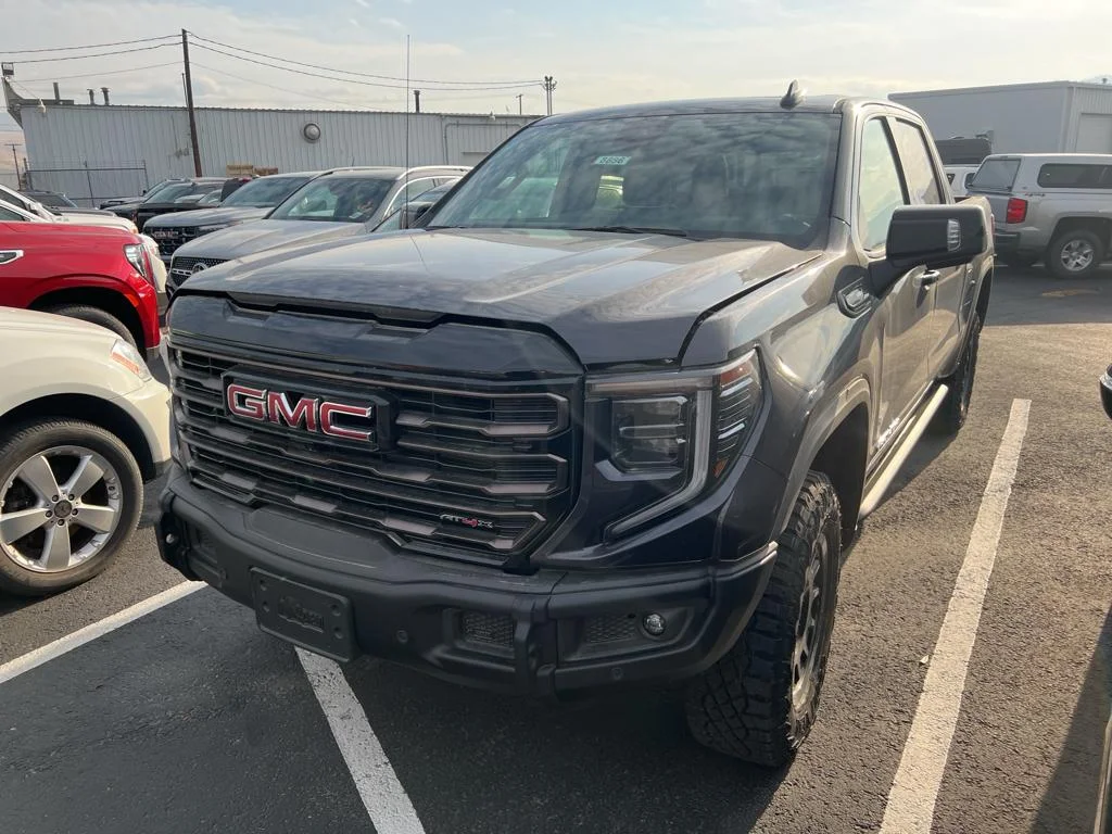 2024 GMC Sierra 4WD Crew Cab Short Box AT4X's photo