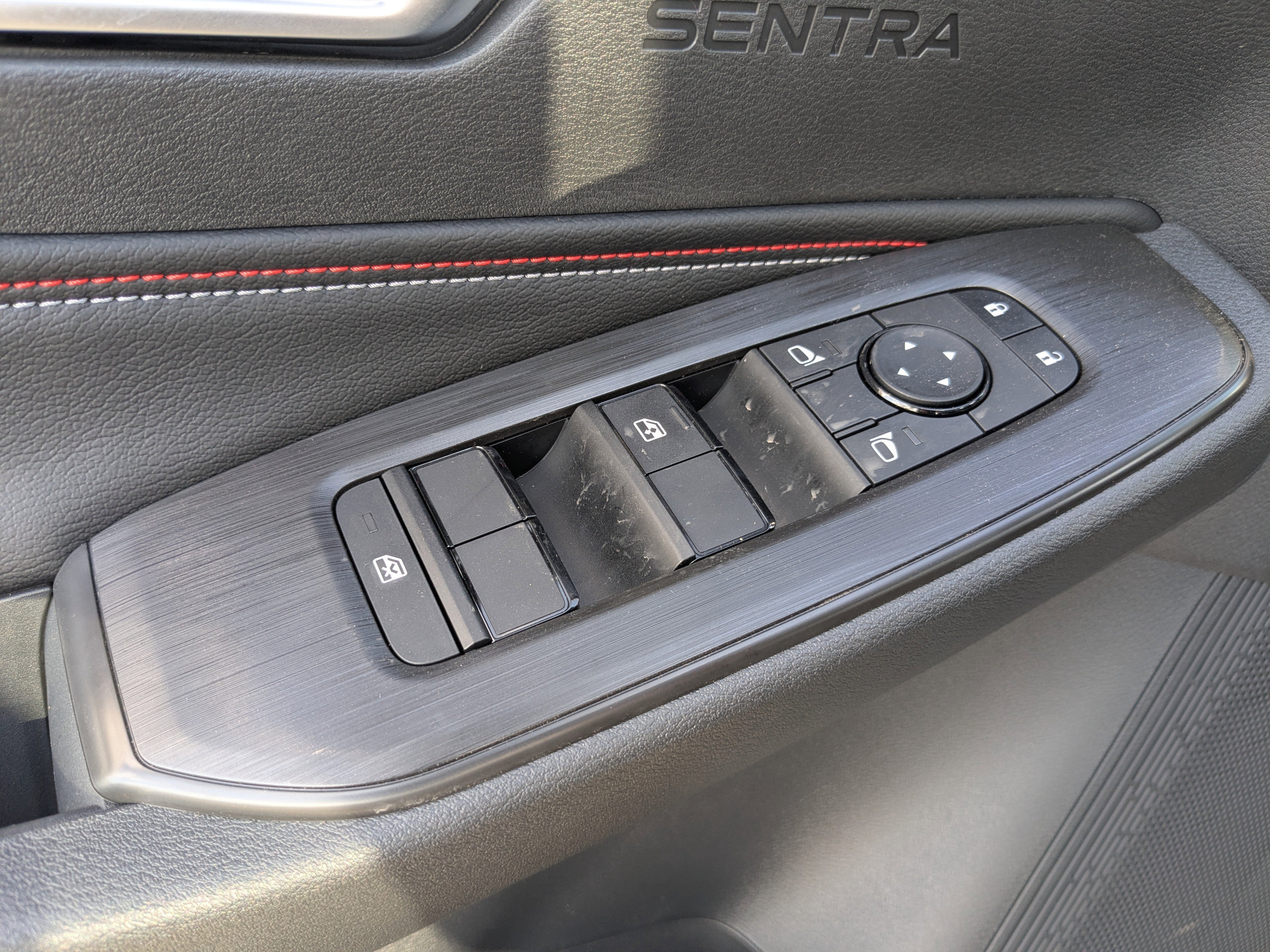 New 2026 Atlantic Gray Metallic Nissan SR image 21