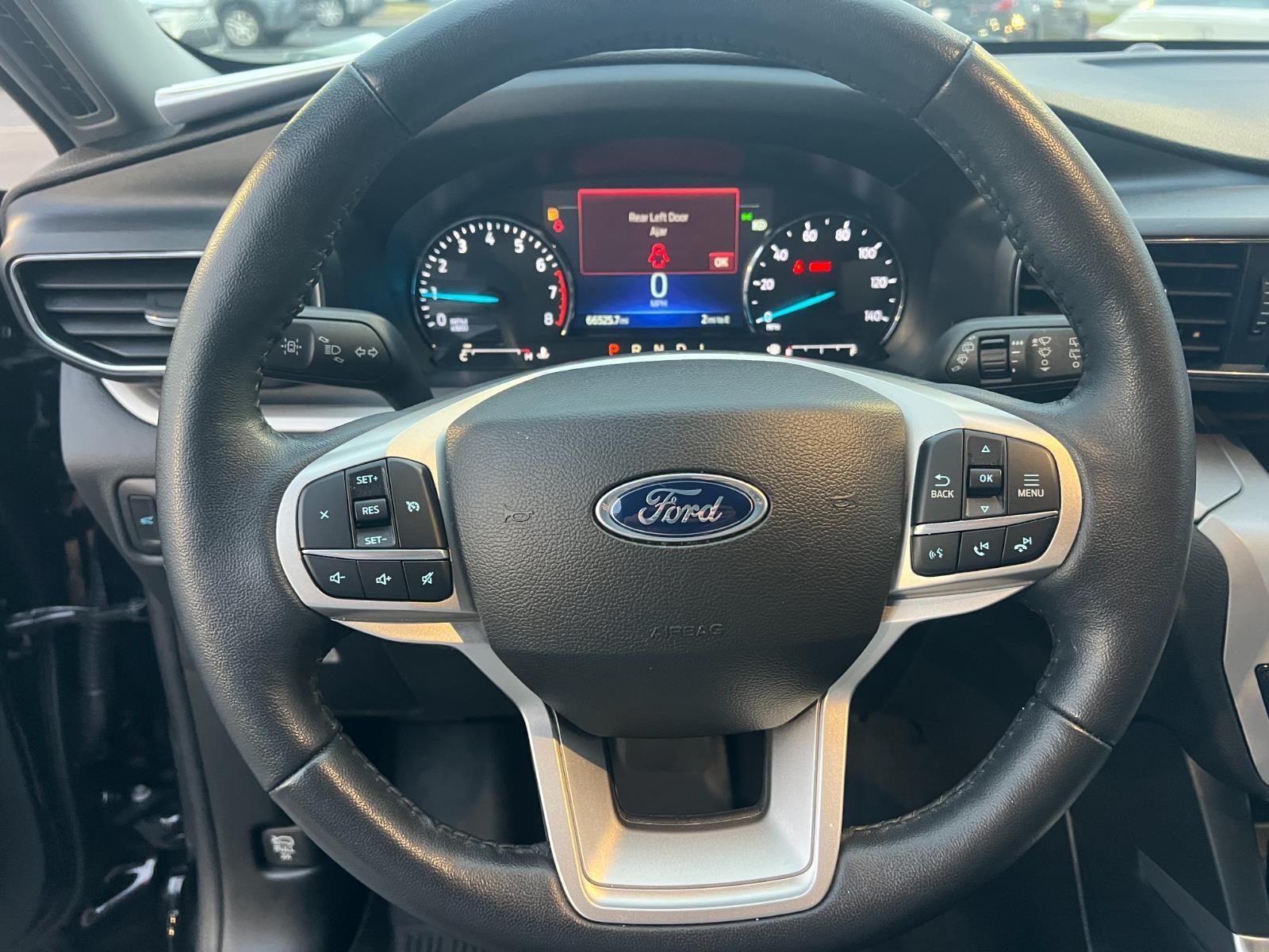 Used 2023 Agate Black Ford XLT image 21