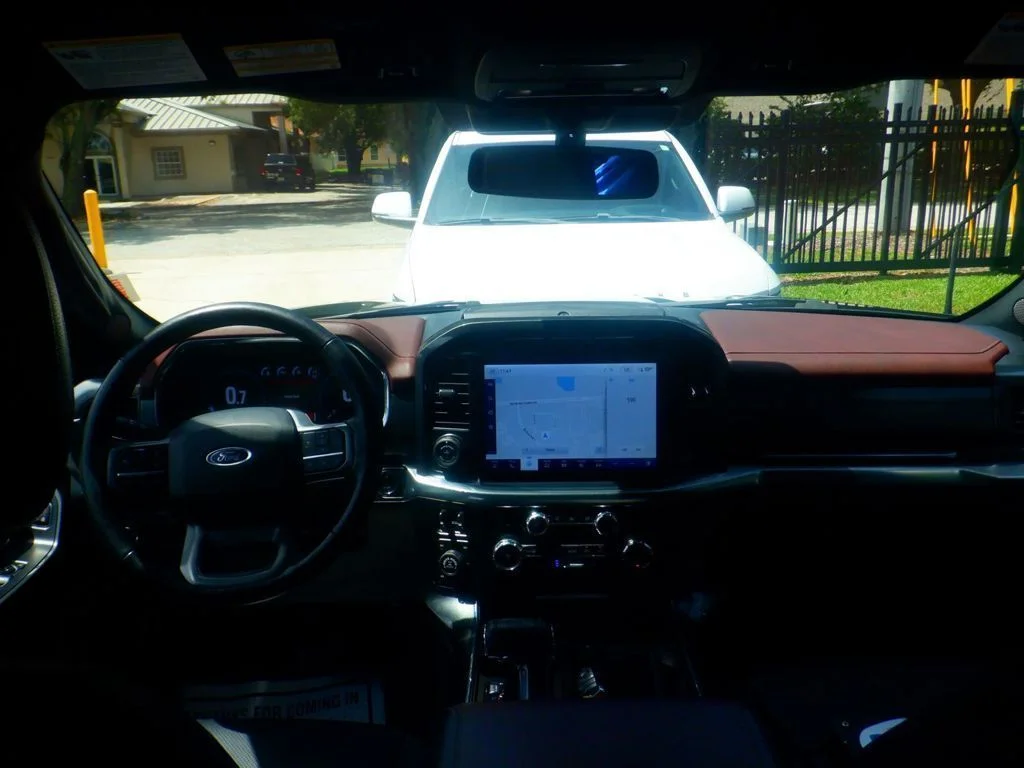 Used 2022 Black Ford Lariat image 5
