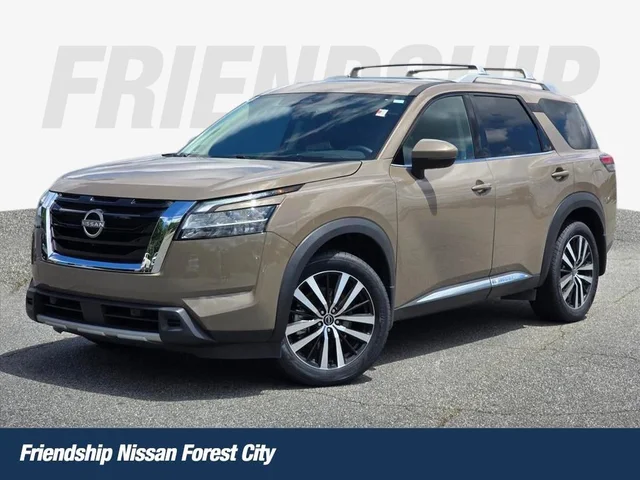 2024 Nissan Pathfinder Platinum