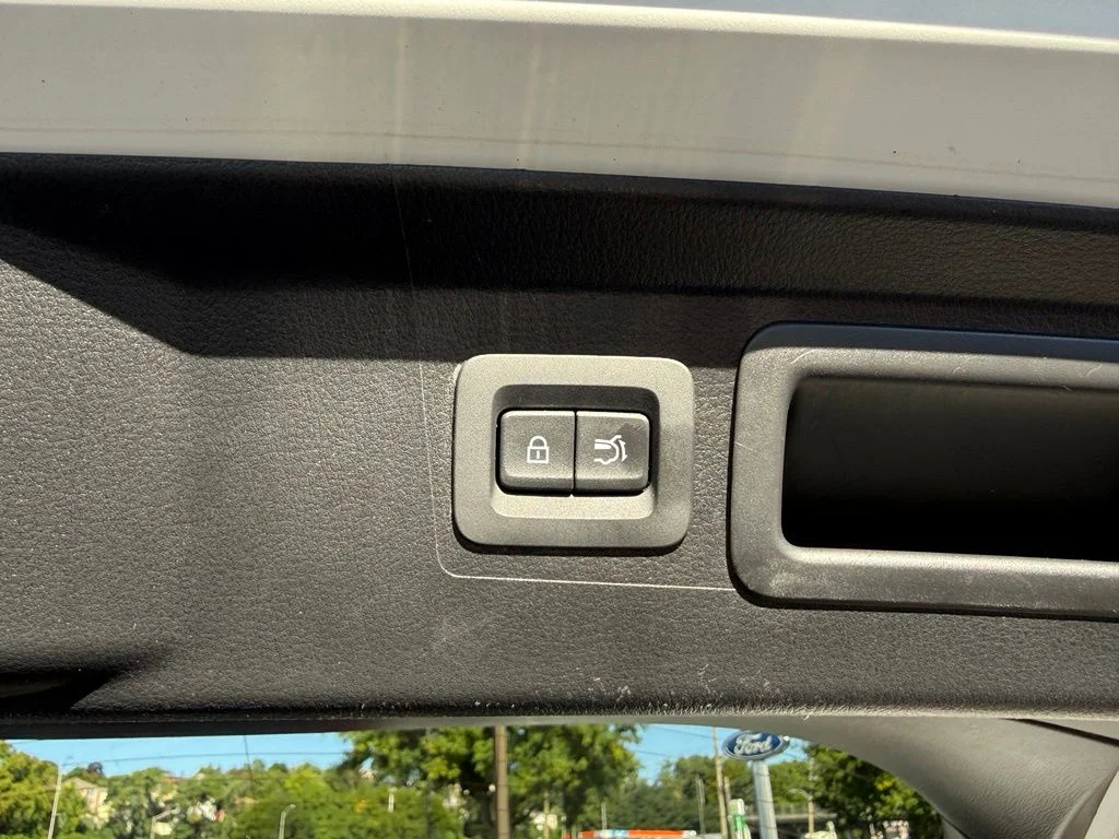 Used 2024 Wind Chill Pearl Mazda 2.5 S Premium Plus Package image 28