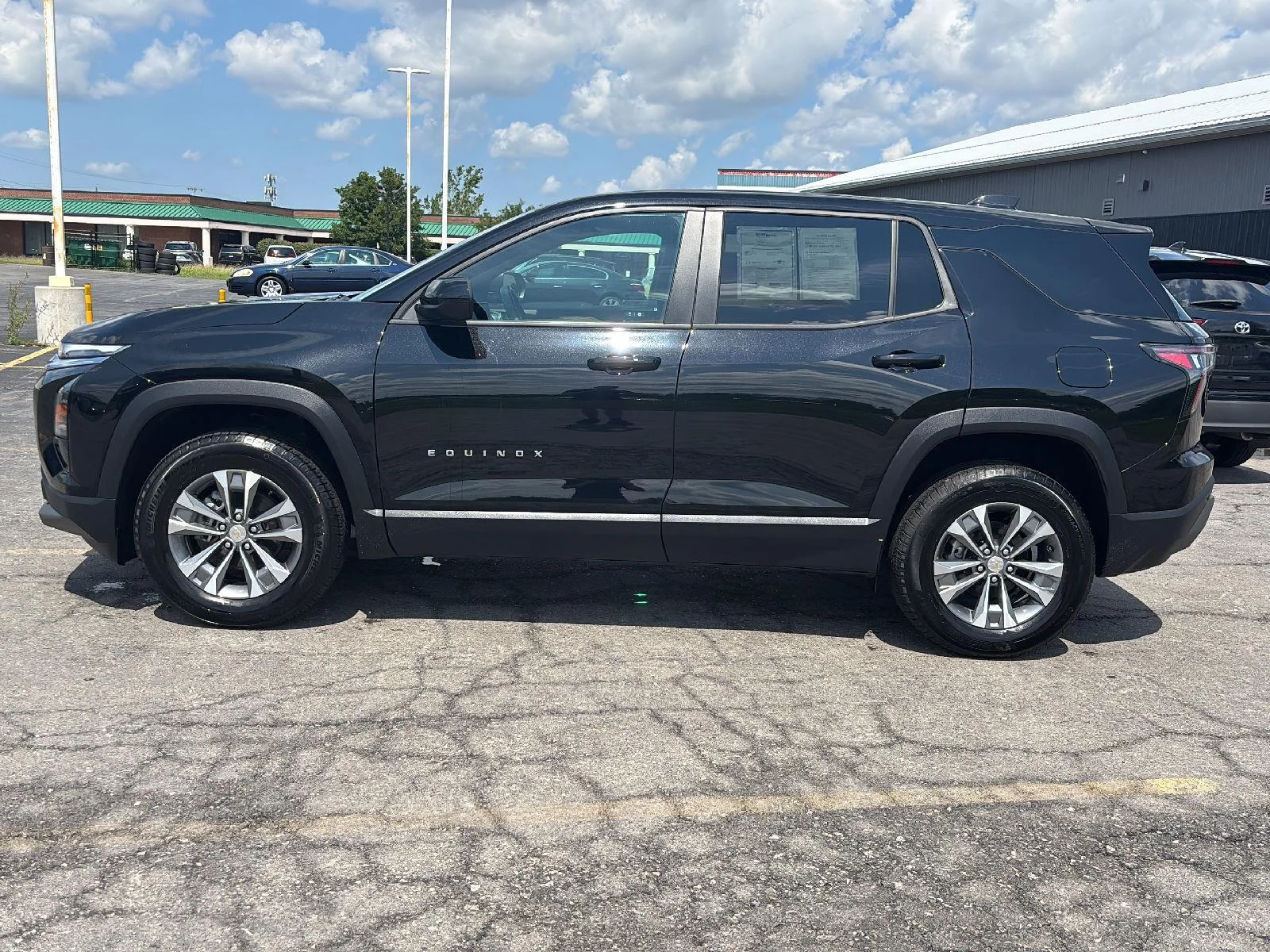 Used 2025 Mosaic Black Metallic Chevrolet AWD LT image 4