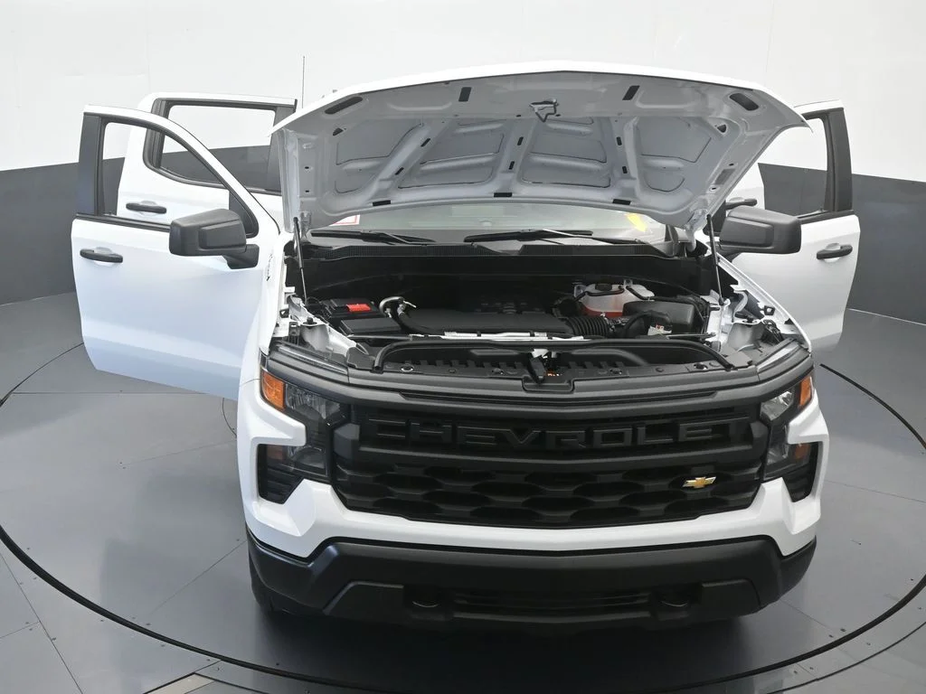 Used 2026 Summit White Chevrolet WT image 64