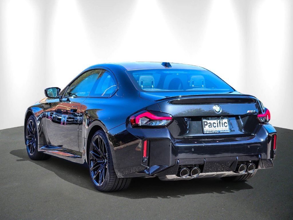 2026 BMW M2 Coupe photo 4