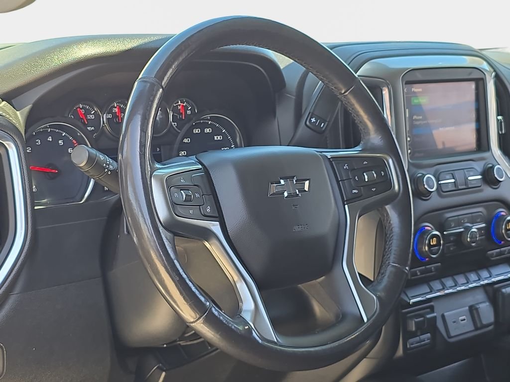 Used 2021 White Chevrolet RST image 18
