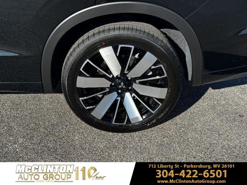 2025 Mitsubishi Outlander SEL - Photo 15