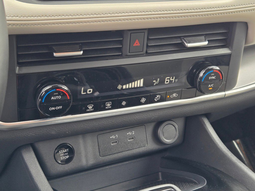 2025 Nissan Rogue SV - Photo 27