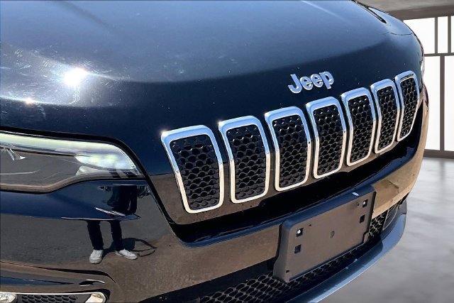 Used 2019 Black Jeep Limited image 29