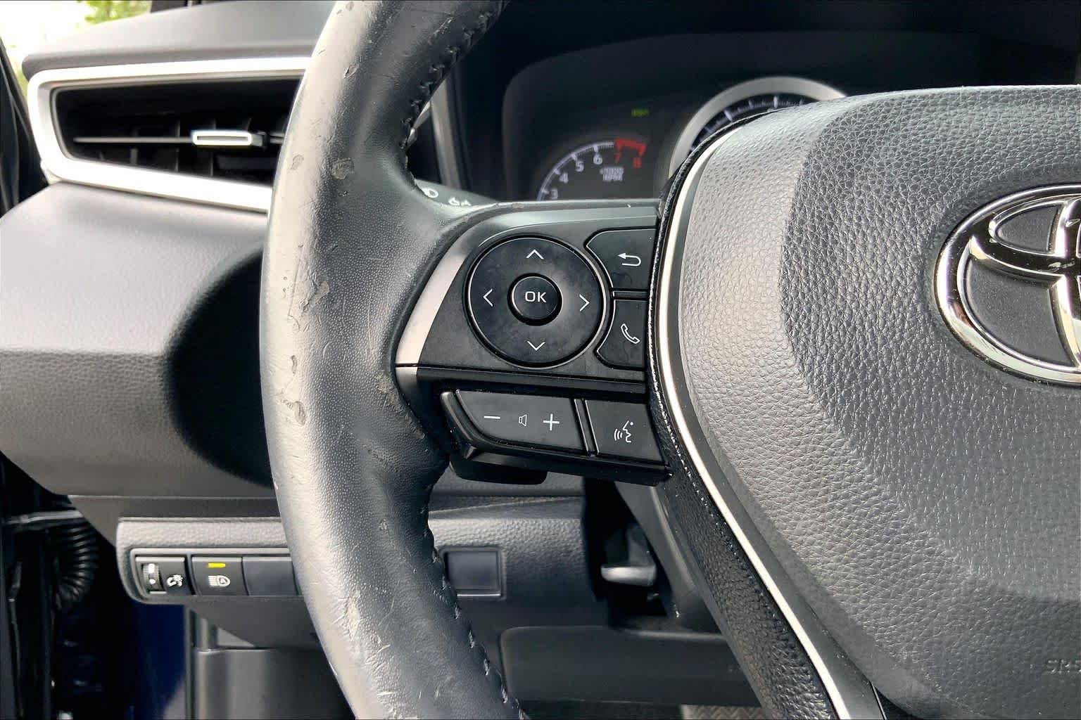 Used 2021 Blueprint Toyota SE image 23