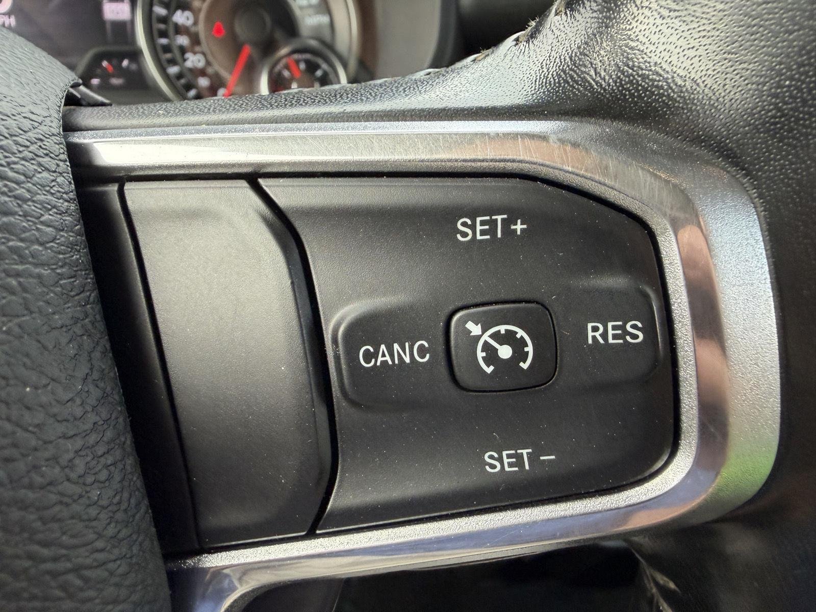 Used 2021 Billet Silver Metallic Clearcoat Ram Laramie image 14