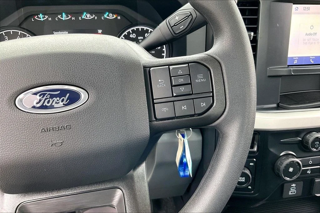 New 2026 Oxford White Ford F-250® XL image 18