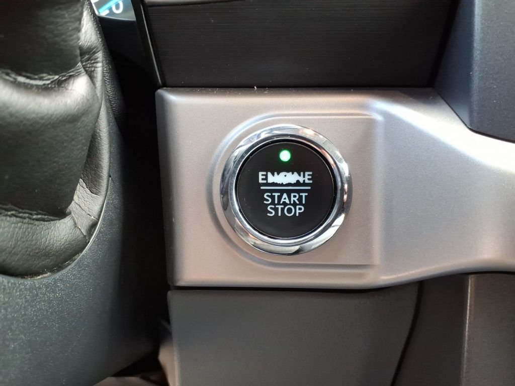 Certified Used 2023 Black Metallic Ford XLT image 29