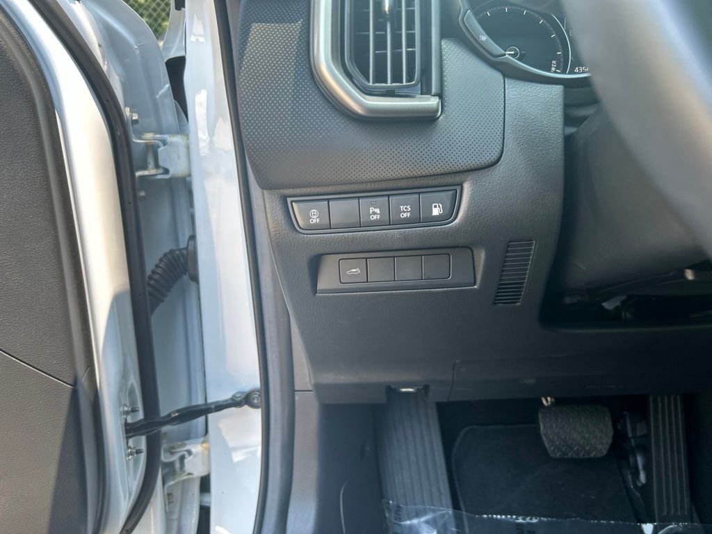 Used 2026 Beige Mazda Preferred image 25