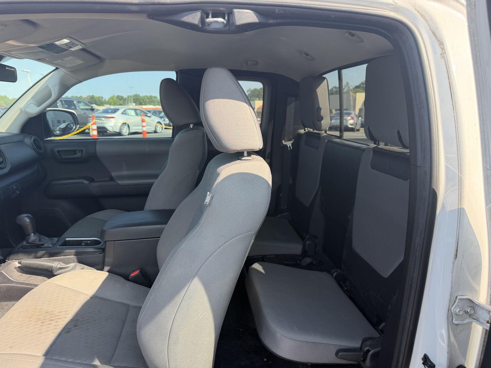 Used 2023 Ice Cap Toyota SR V6 image 13