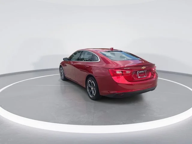 Used 2024 Red Chevrolet LT image 6