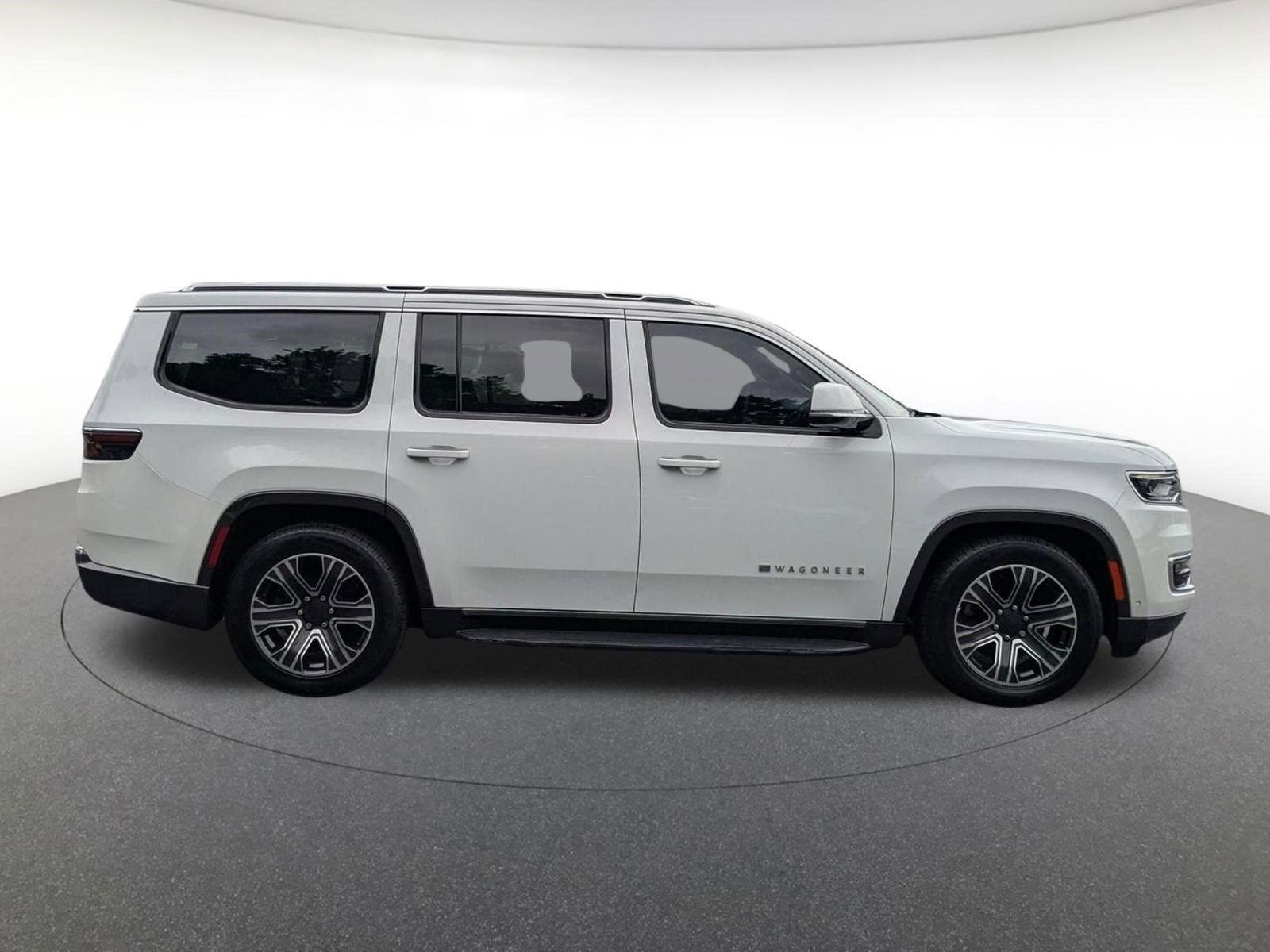 Used 2022 Bright White Clearcoat Jeep Series III image 3