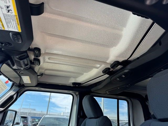 New 2026 Bright White Clear-Coat Exterior Paint Jeep Willys image 26