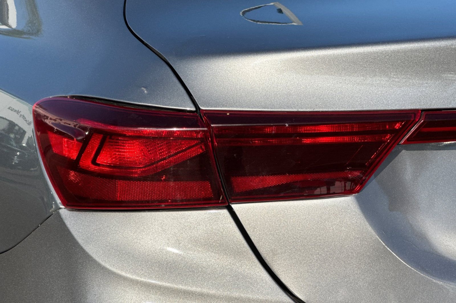 Used 2023 Steel Gray Kia LXS image 23