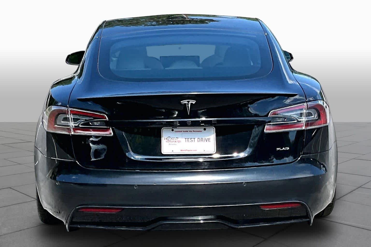 Used 2021 Solid Black Tesla Plaid image 4