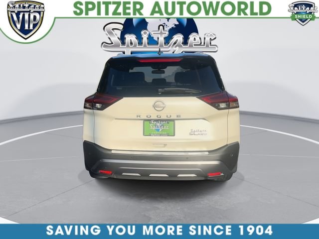 Used 2023 White Nissan SL image 8